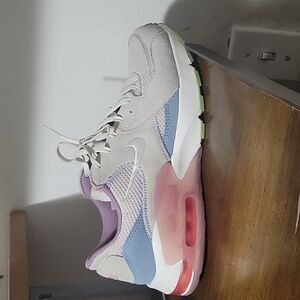 Nike Air Max Size 9 Blue/Pink/Light Gray